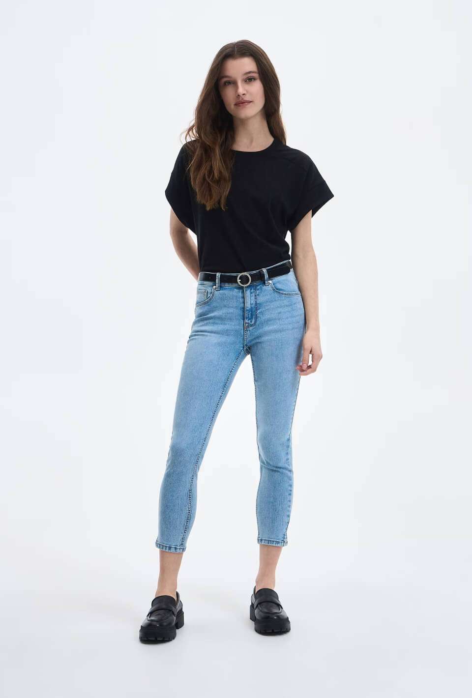 Women's Mid Rise Skinny Jean